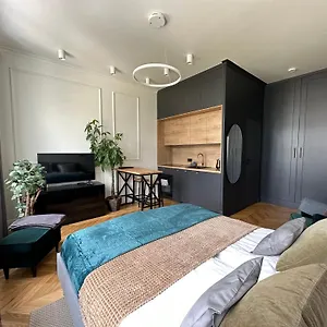 Apartament Grafitowy , Poznań Polska